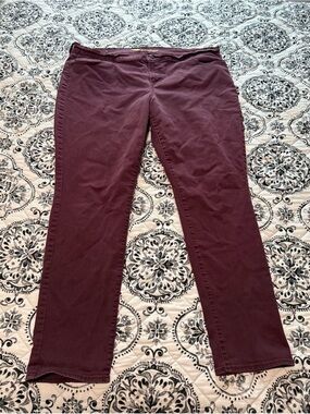Old Navy Burgundy Straight-Leg Pants
